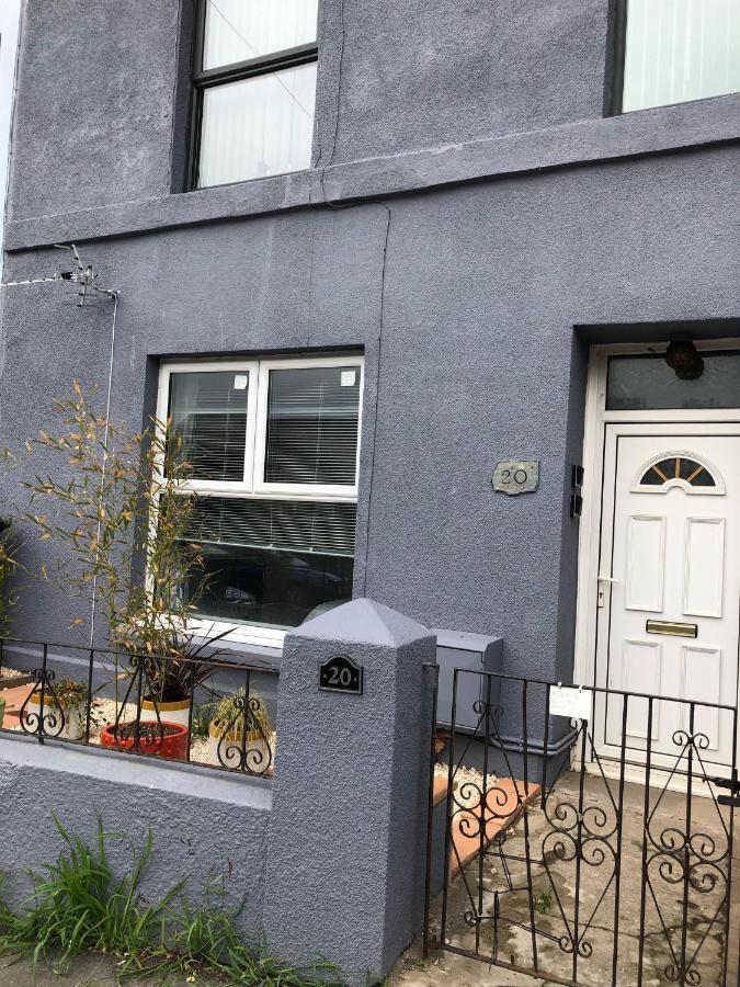 Highfield House - 1 Bed-Sleeps 2-Tjs20Hh Apartment Ilfracombe Exterior photo